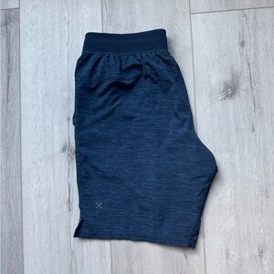 LULULEMON T.H.E. Shorts 9" Linerless... Size L